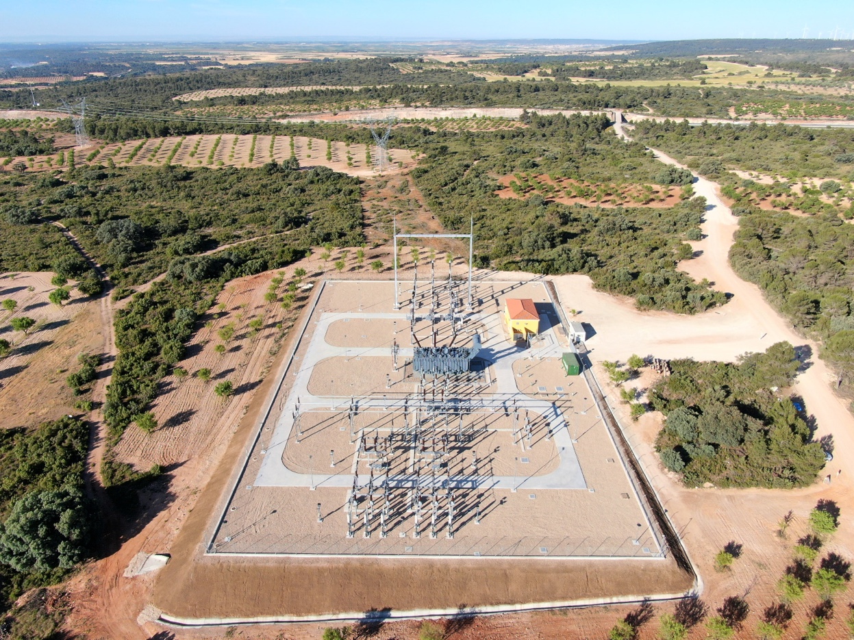 Subestación de un parque eólico de 330 MVA en Cuenca, España